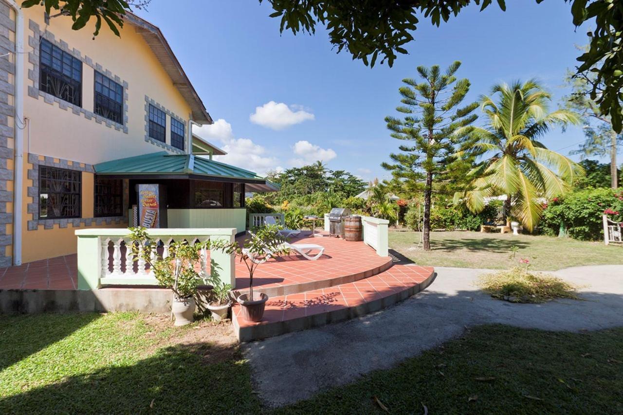 Hewanorra Gardens Hotel Vieux Fort Exterior photo