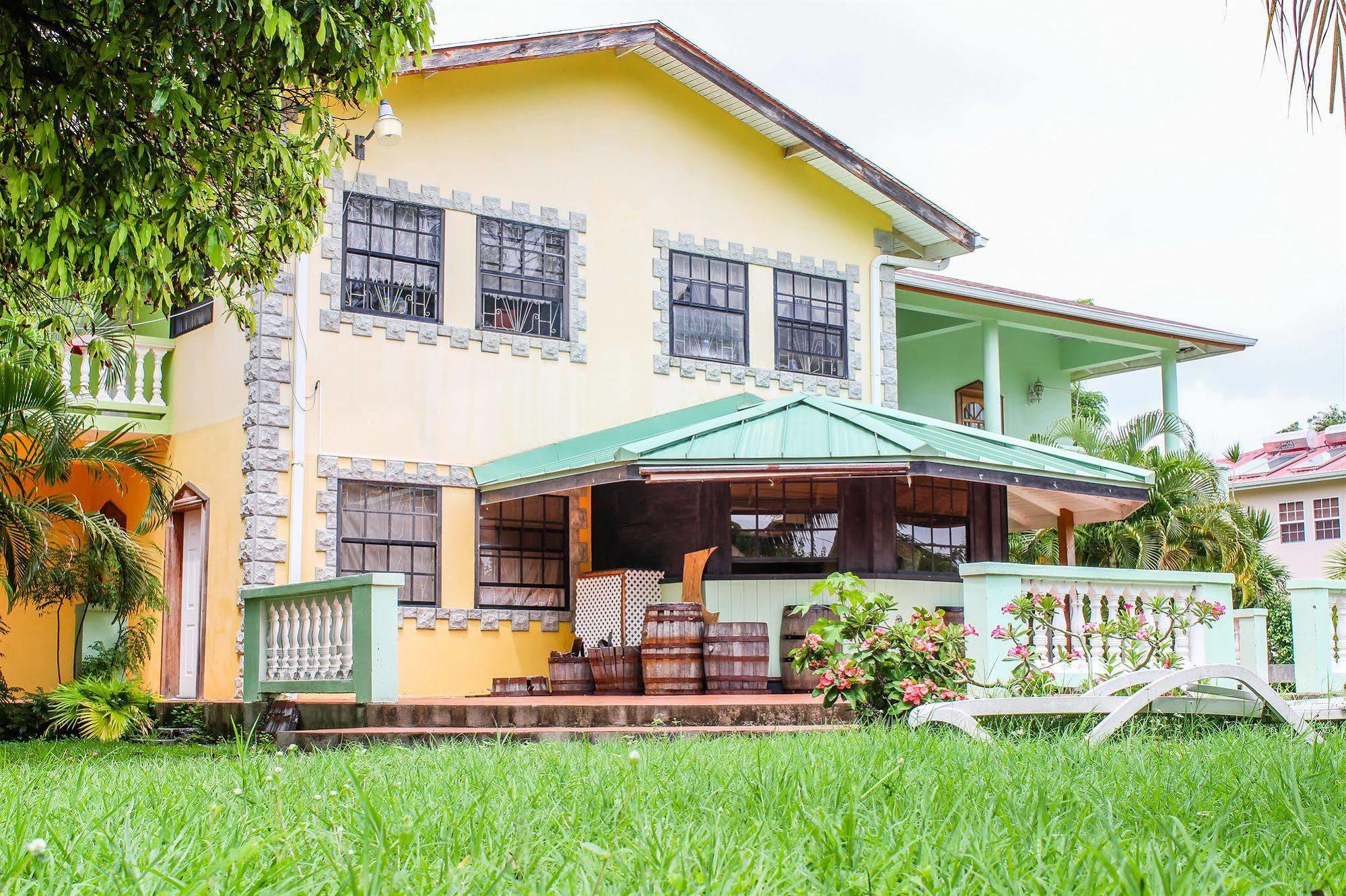 Hewanorra Gardens Hotel Vieux Fort Exterior photo