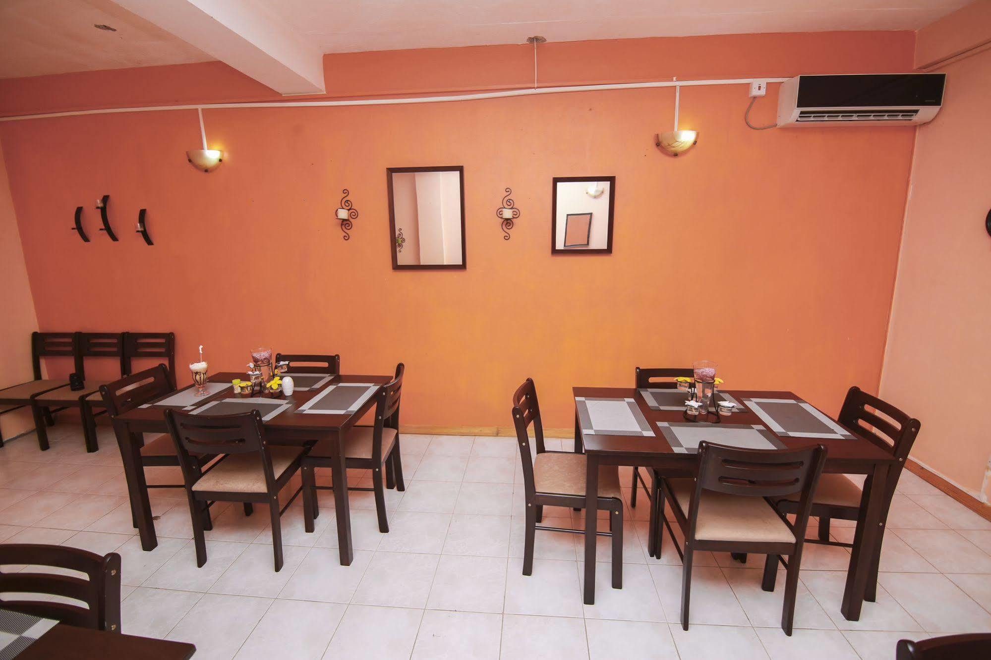 Hewanorra Gardens Hotel Vieux Fort Exterior photo